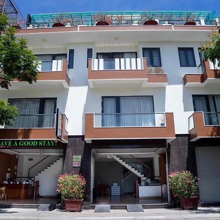 Khach San Hoang Long Hotel ญาจาง ภายนอก รูปภาพ