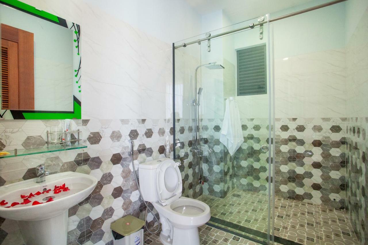 Khach San Hoang Long Hotel ญาจาง ภายนอก รูปภาพ